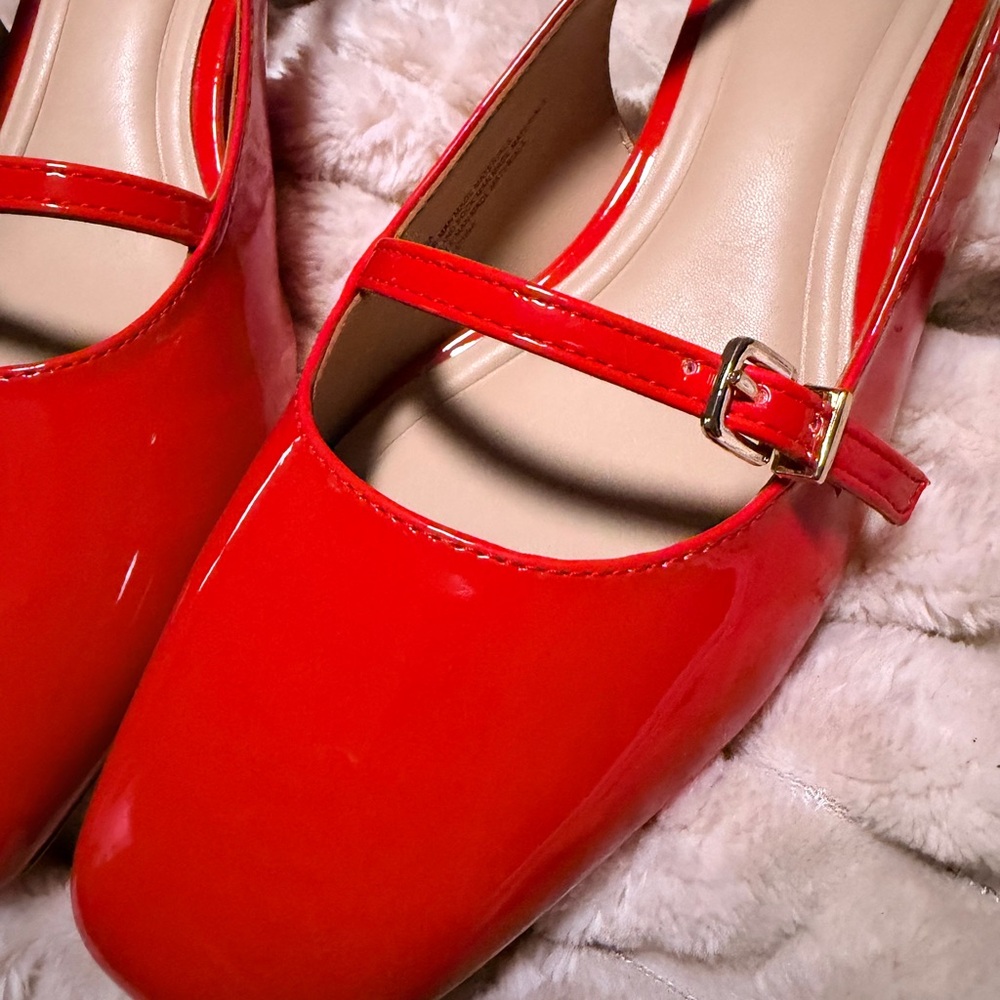 Crown & Ivy Red Patent Leather Mary Jane 👠